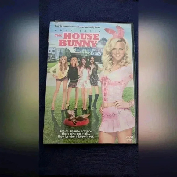 The House Bunny DVD (EUC) - Picture 1 of 3